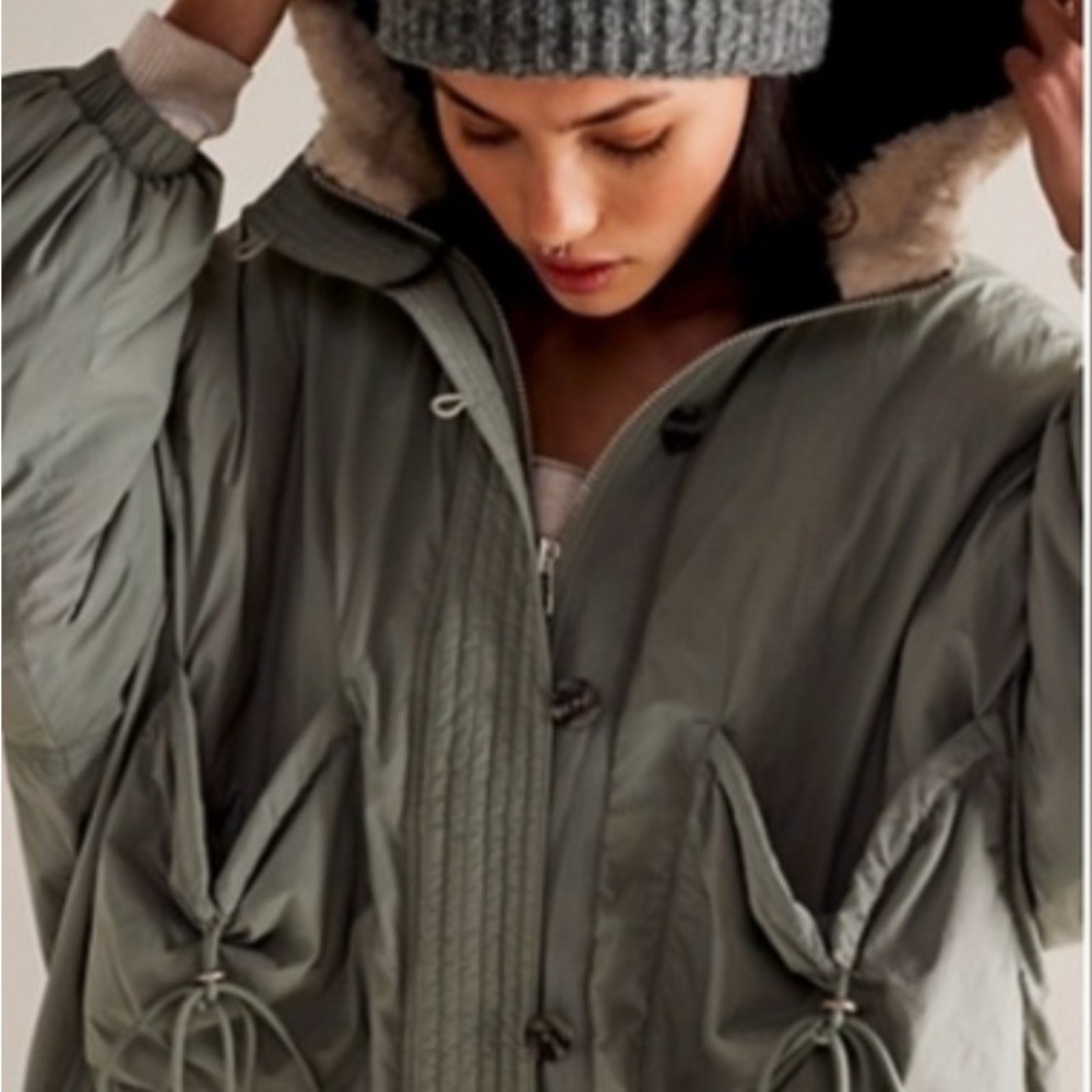 Women's Gray Hooded Jacket